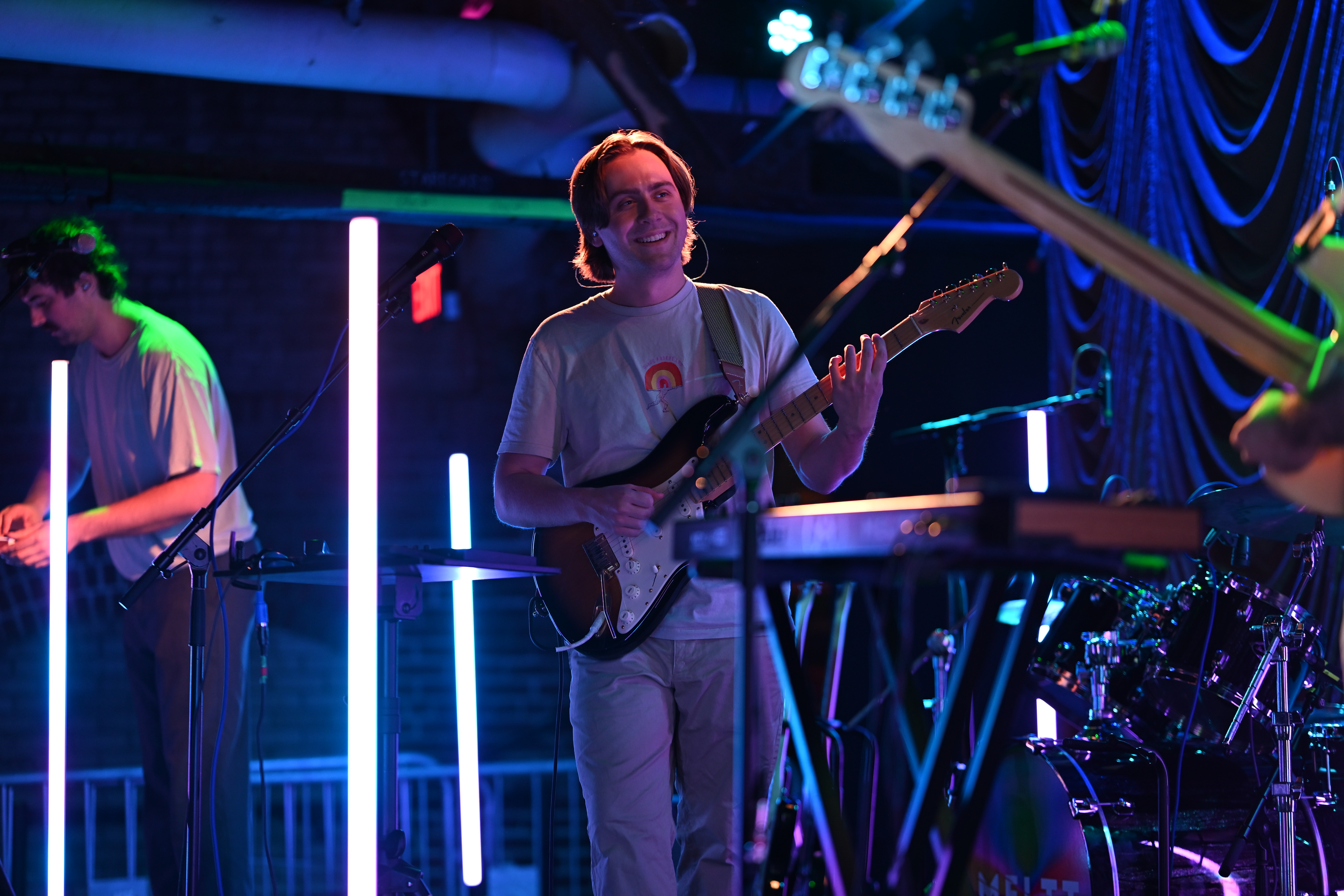 Meltt performing live
