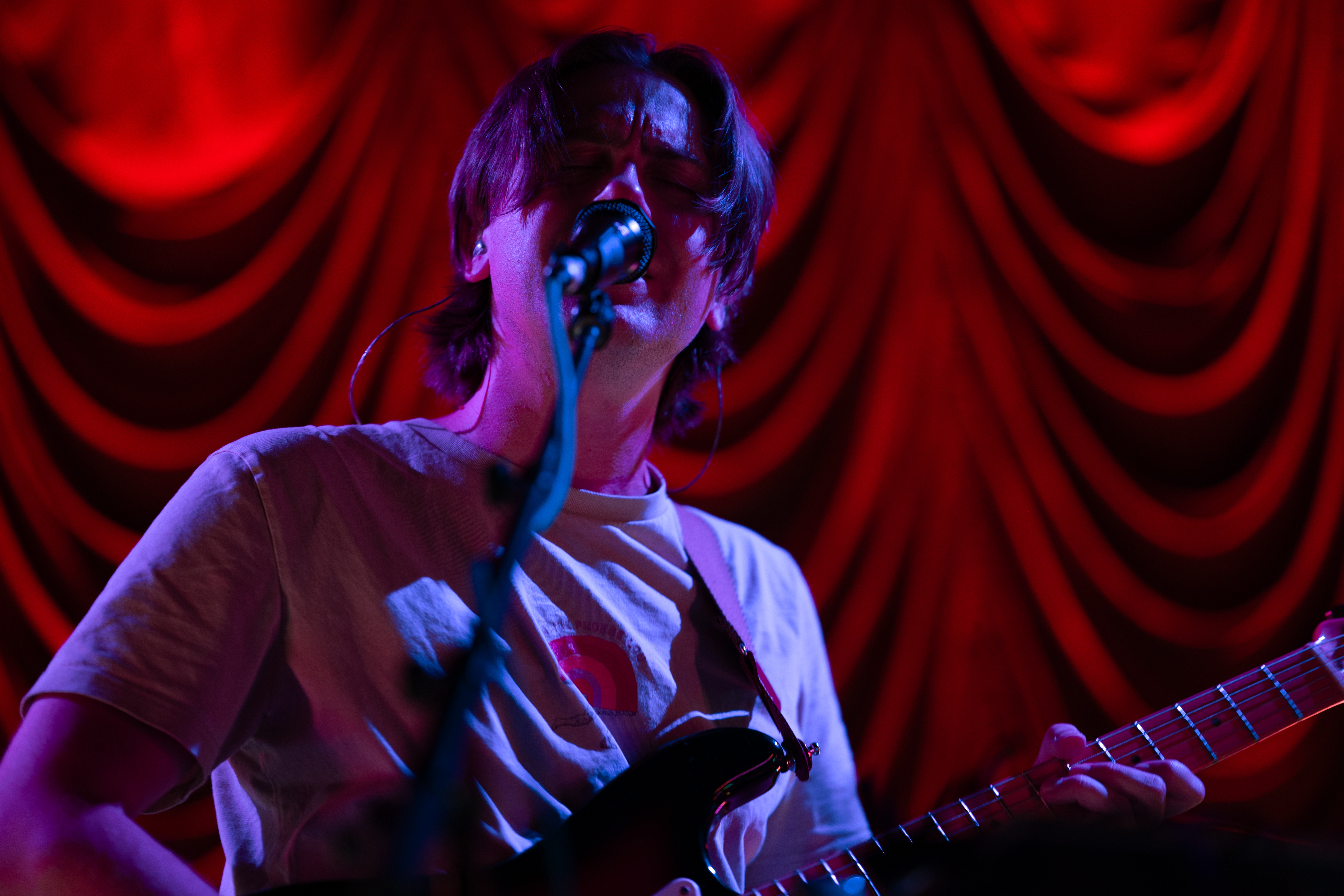 Meltt performing live